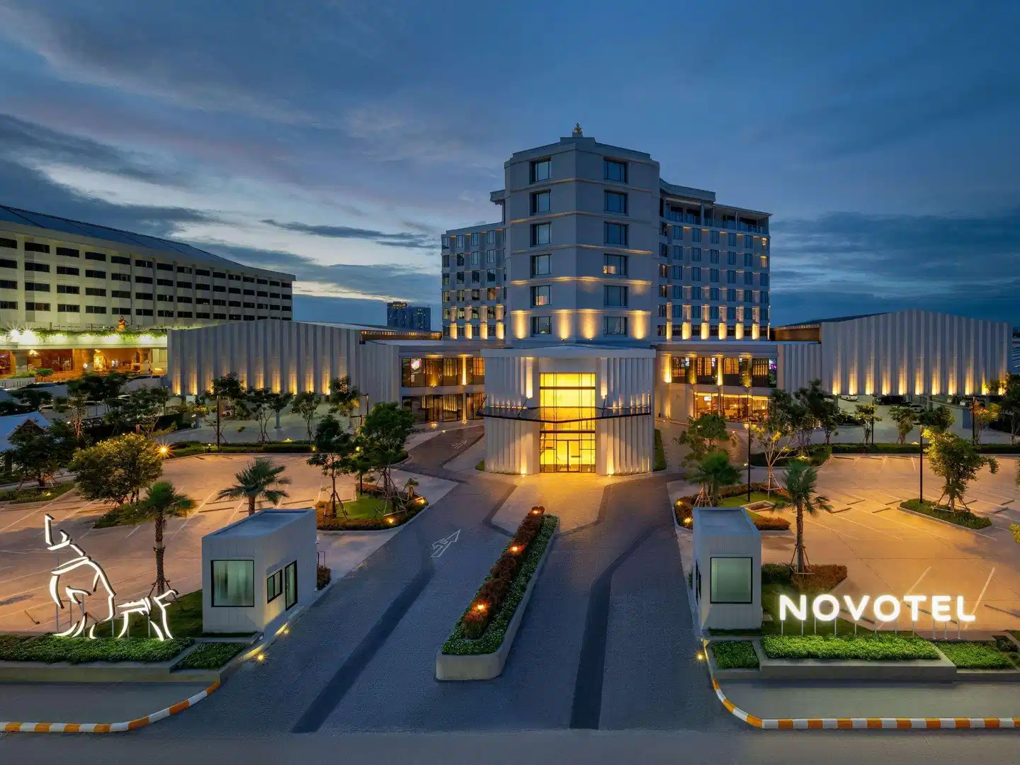 Novotel Rayong Star Convention Centre Aussenansicht