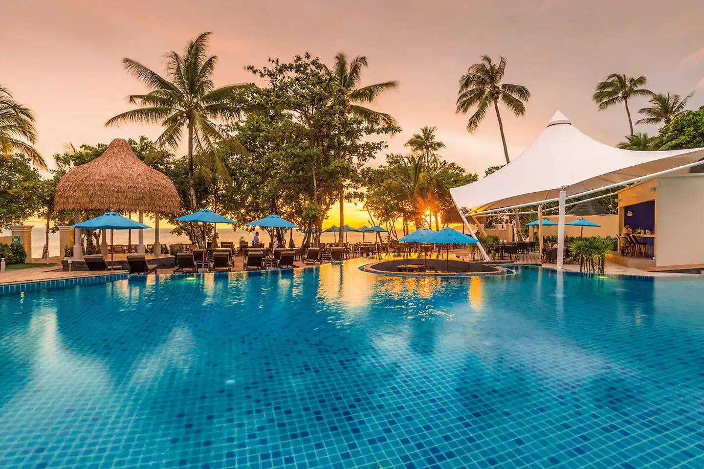 Centara Ao Nang Beach Resort & Spa Pool