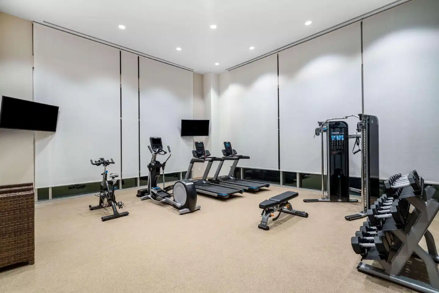 La Quinta Inn & Suites by Wyndham Nashville Downtown / Stadium Sport und Entertainment