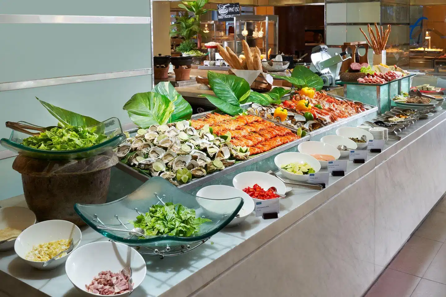 Sheraton Nha Trang Hotel & Spa Restaurant