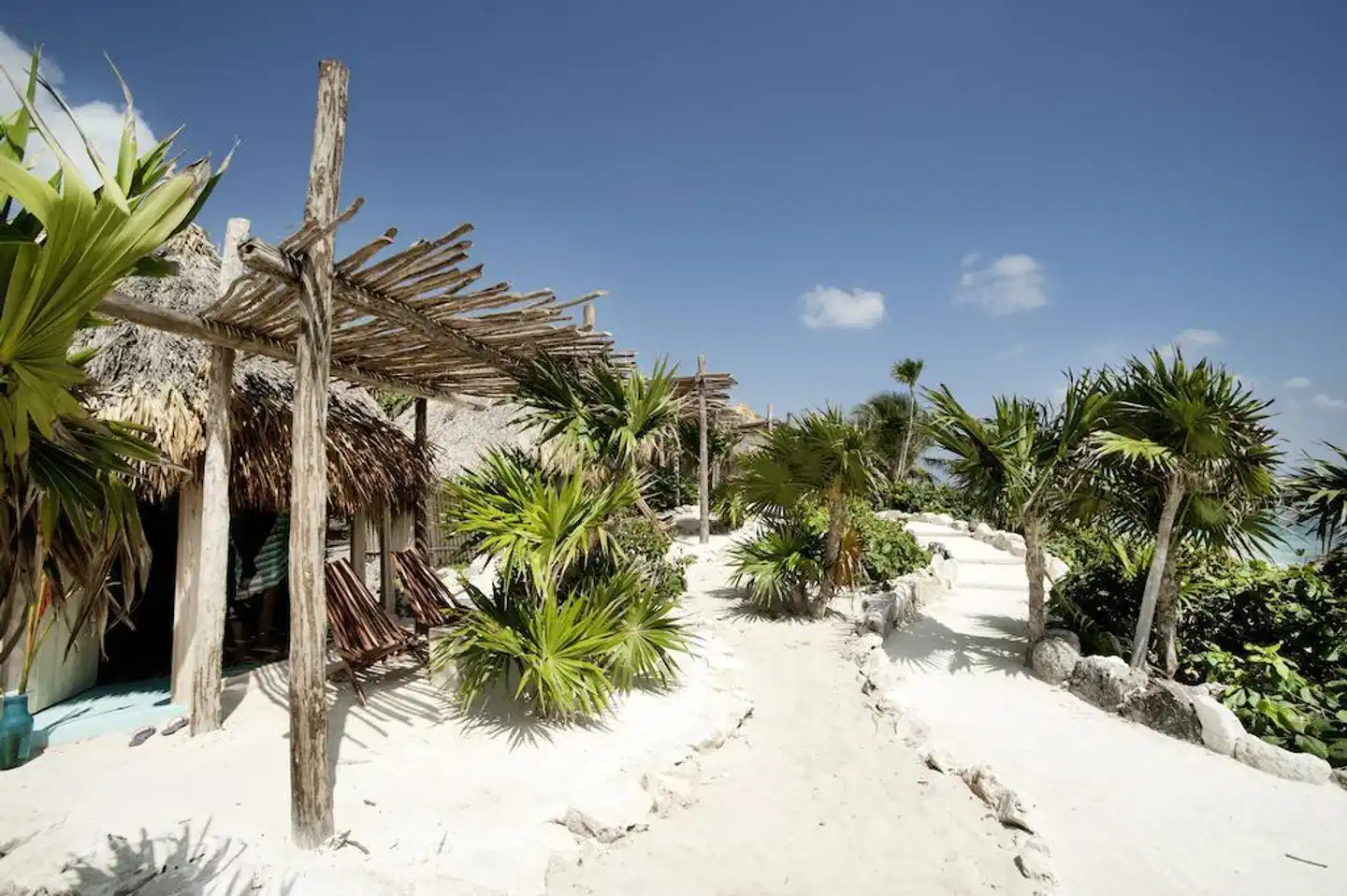 Papaya Playa Project Strand