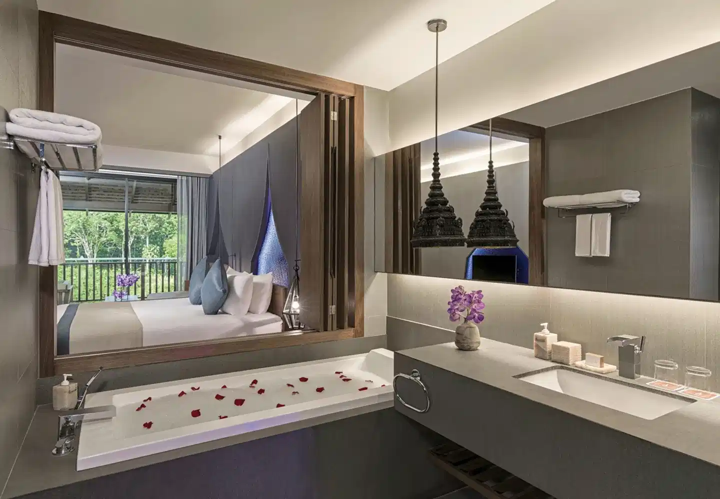 Avista Hideaway Phuket Patong - MGallery Badezimmer