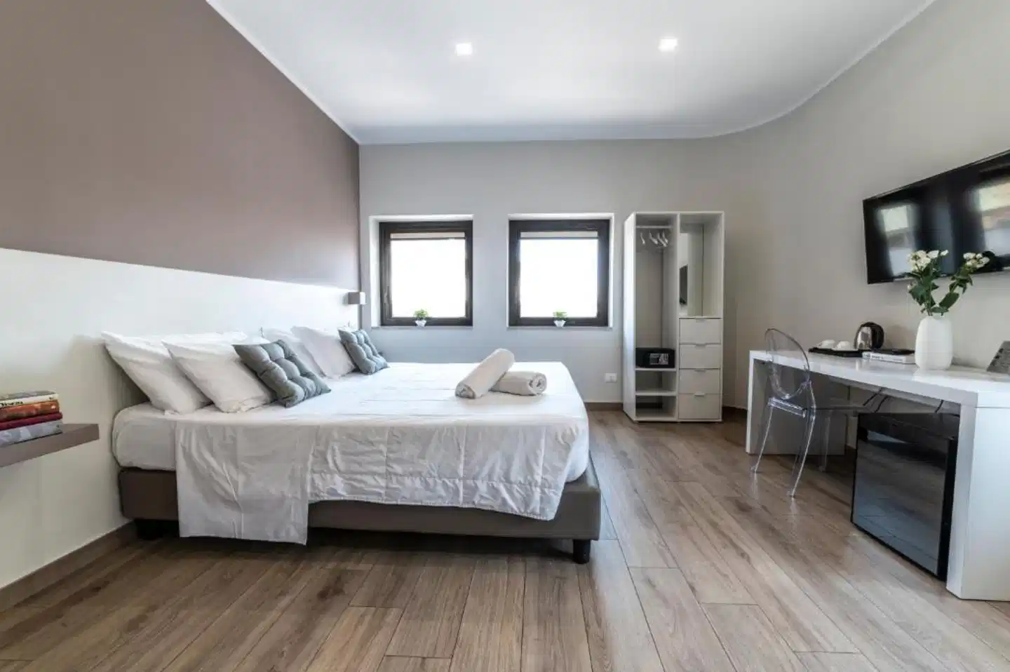 Ruggero Settimo - Room & Suite Wohnbeispiel