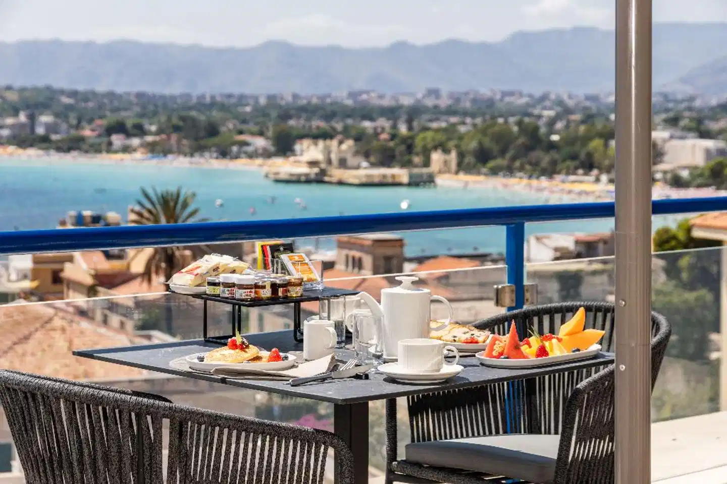 Mondello Glam Hotel Restaurant
