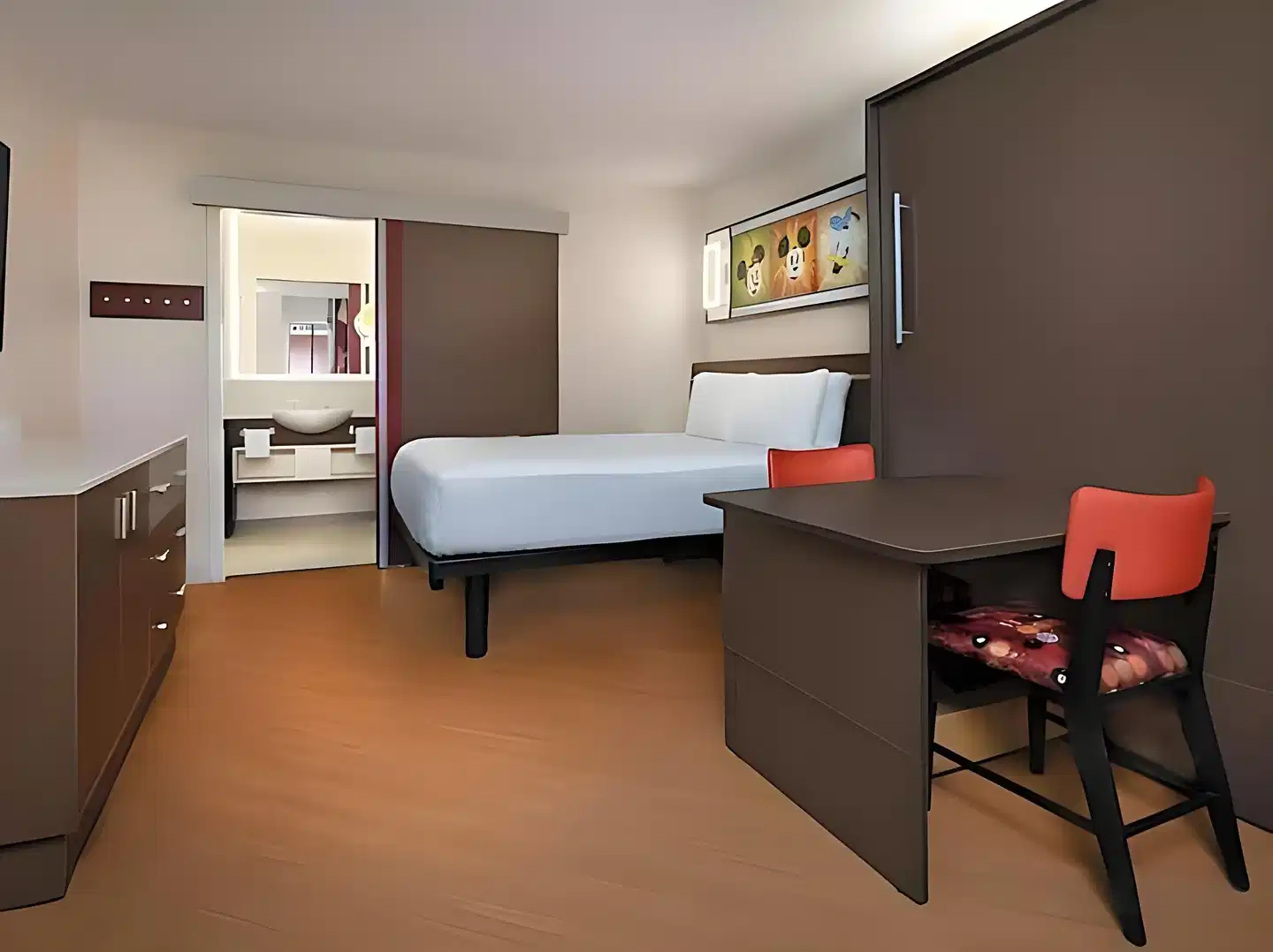 Disney's All-Star Resorts - Sports Resort Wohnbeispiel