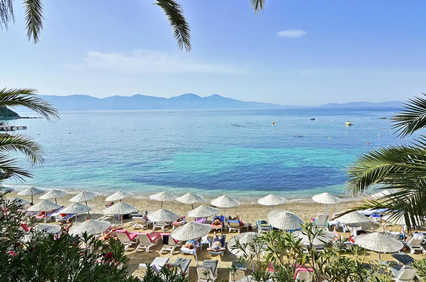 The Grand Blue Sky International Strand