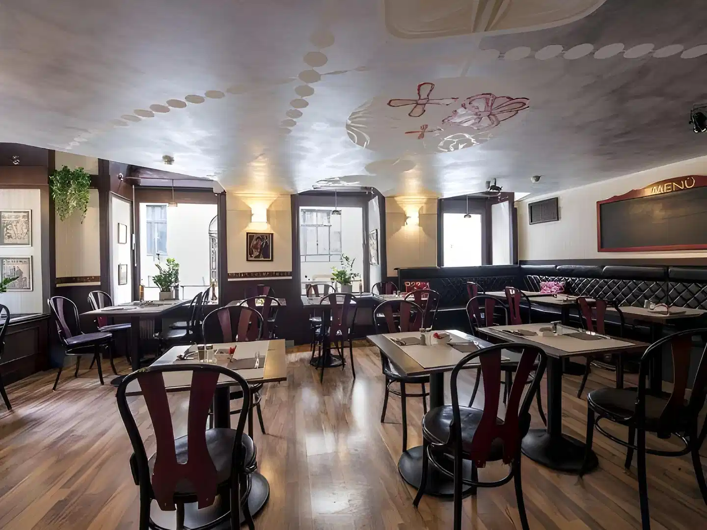 The Three Corners Hotel Art Restaurant