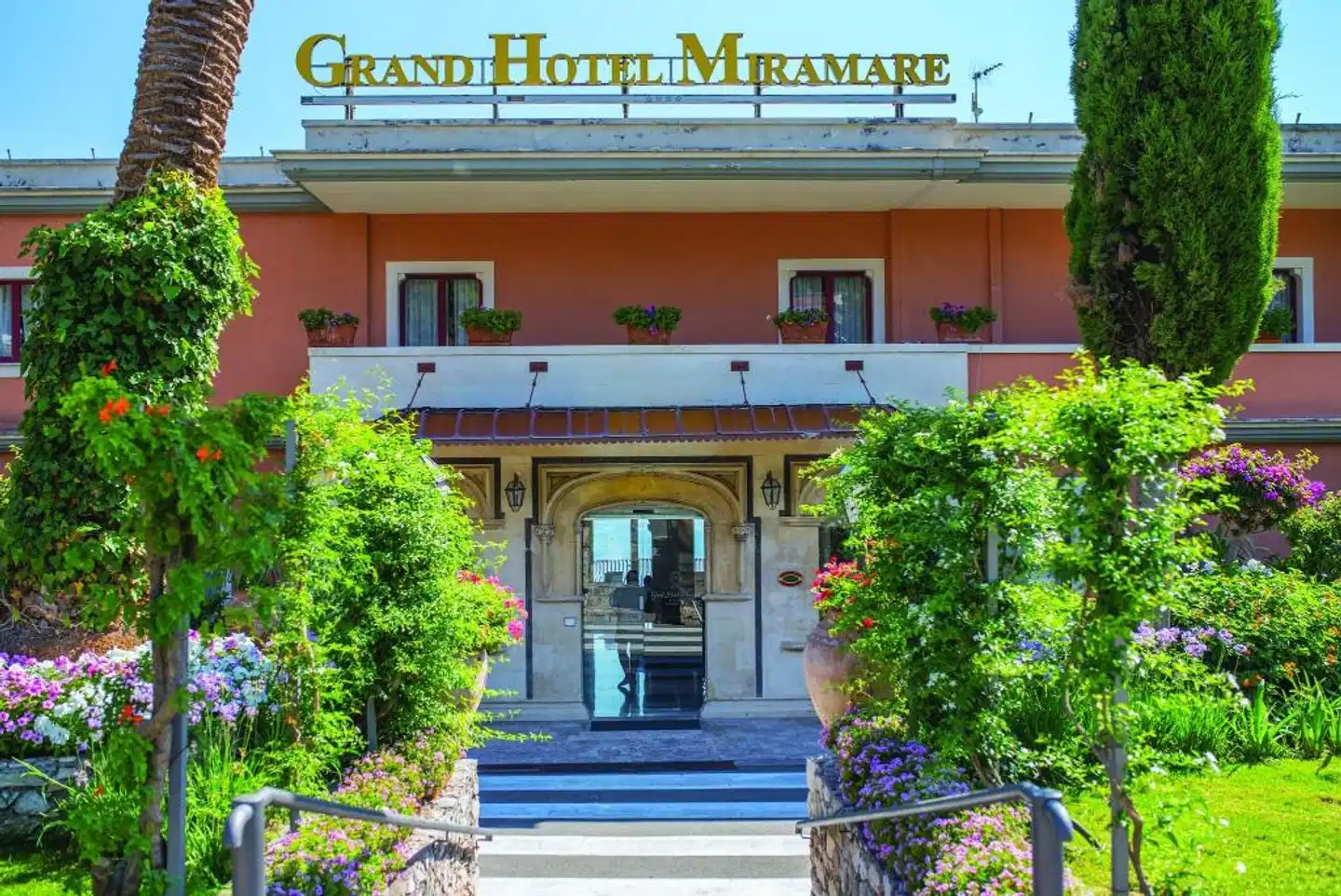 Grand Hotel Miramare Aussenansicht