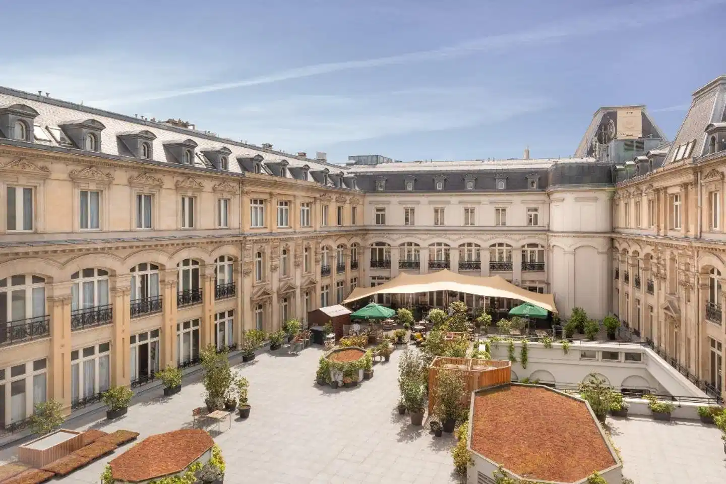 Crowne Plaza Paris-Republique Aussenansicht