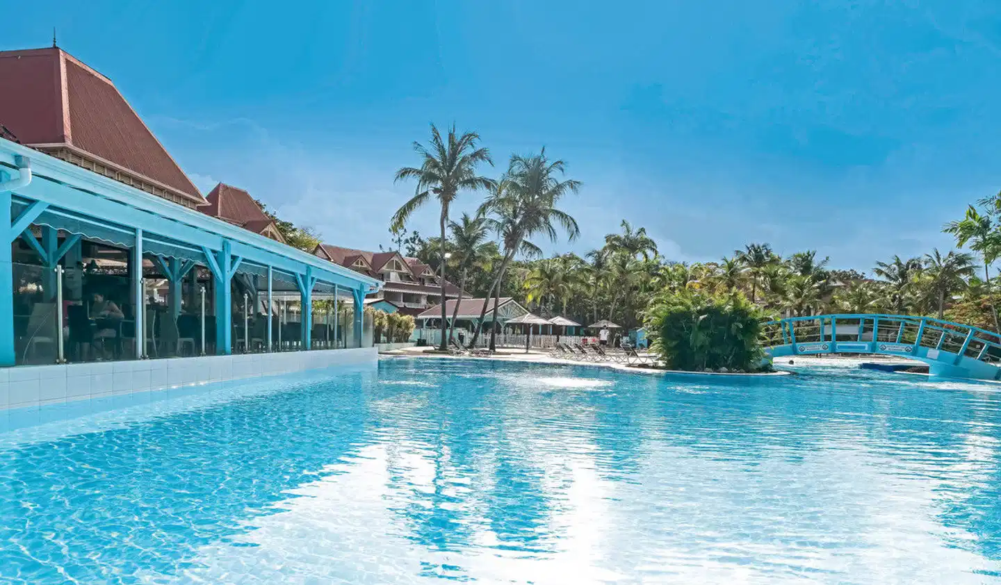 P&V Holiday Village Sainte-Anne Pool