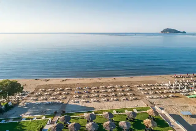 Galaxy Beach Resort Strand