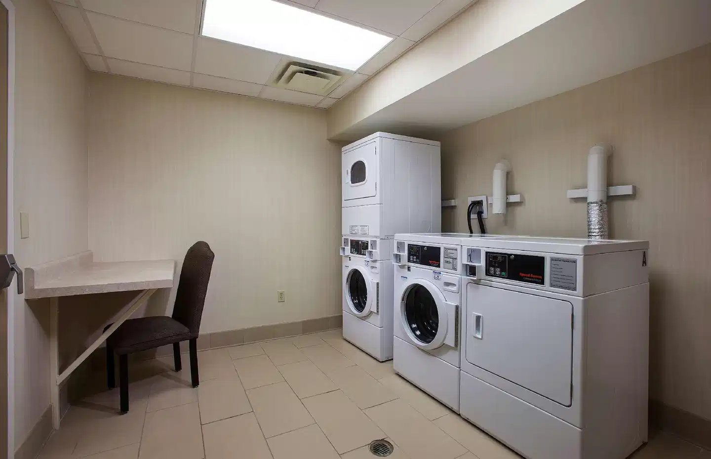 Hampton Inn Orlando/Lake Buena Vista Badezimmer