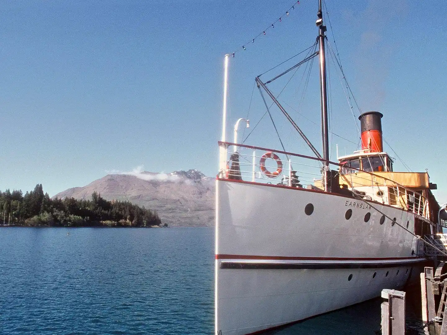 Mercure Queenstown Resort Aussenansicht