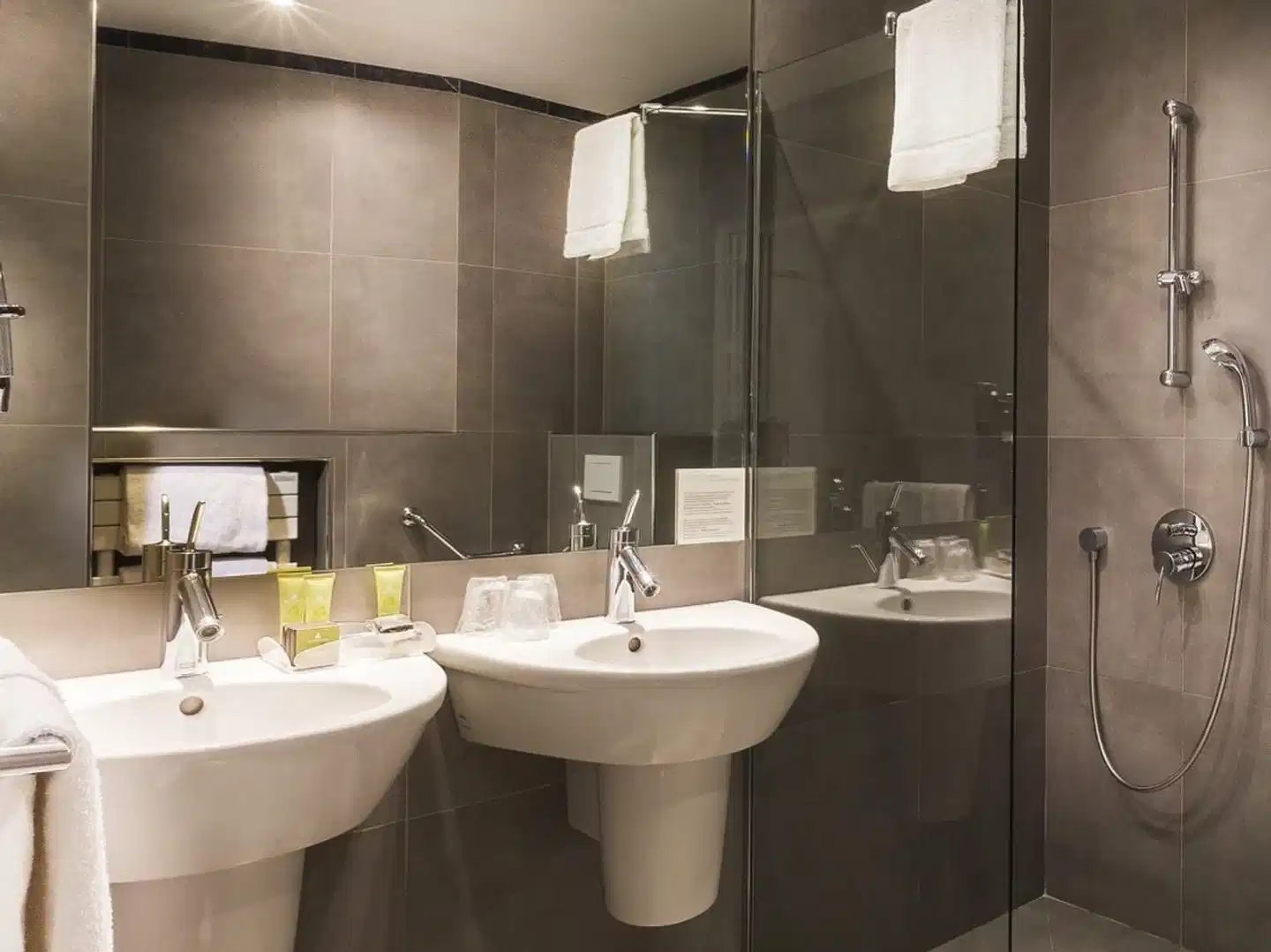 Albe Saint Michel Badezimmer