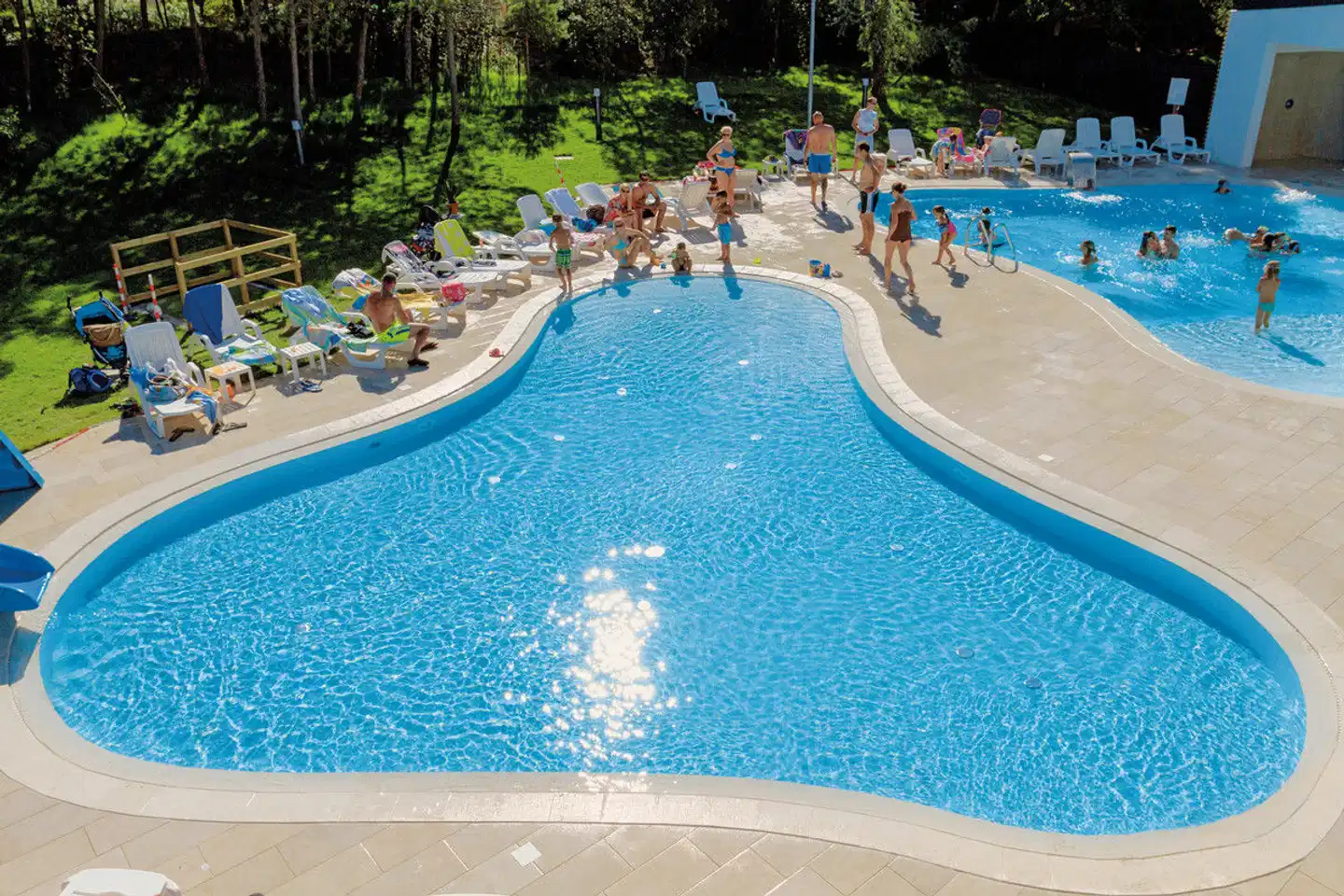 Adria Pool