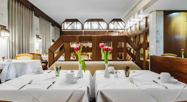 Royal Restaurant