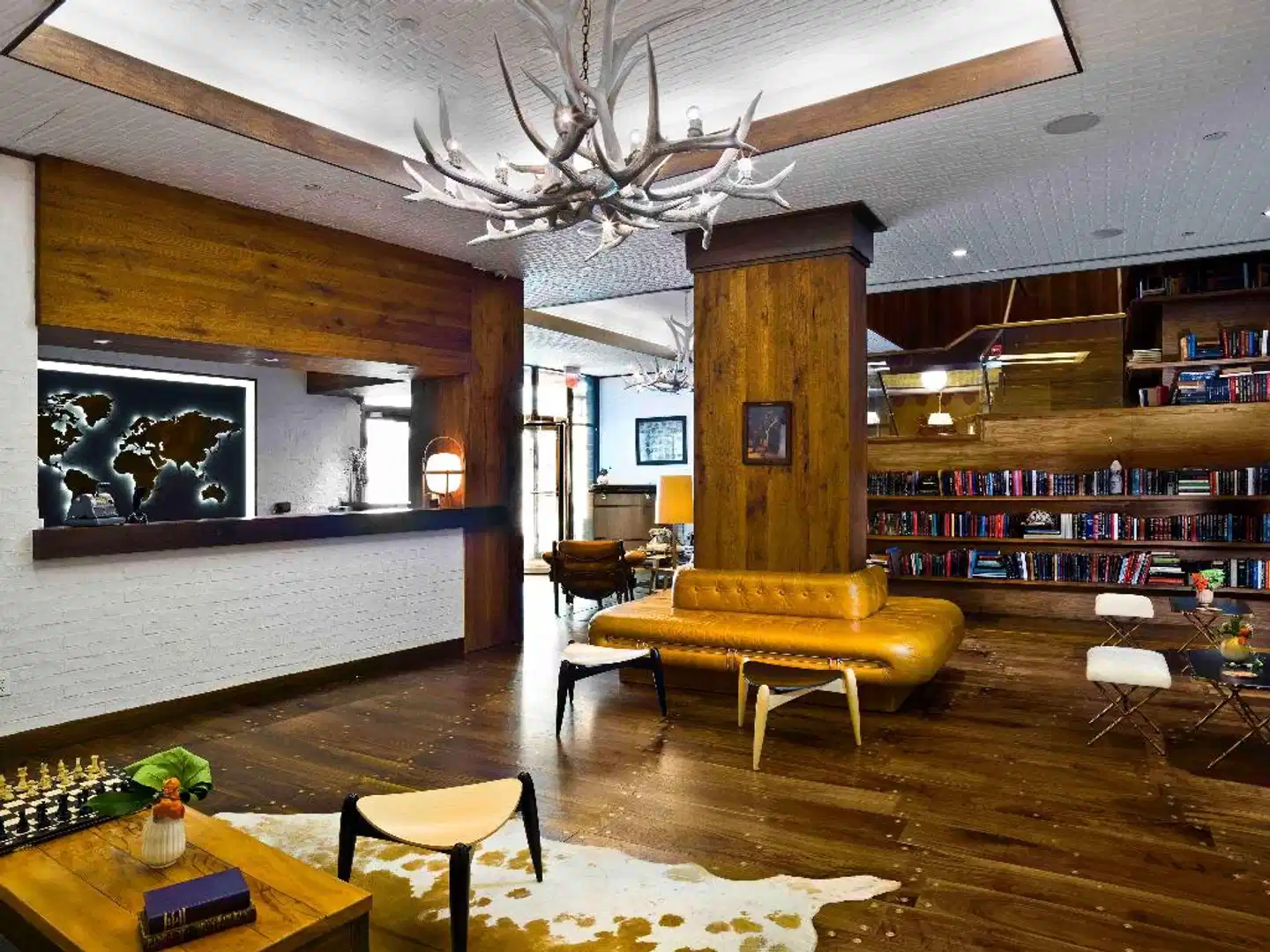 Gild Hall - A Thompson Hotel Lobby