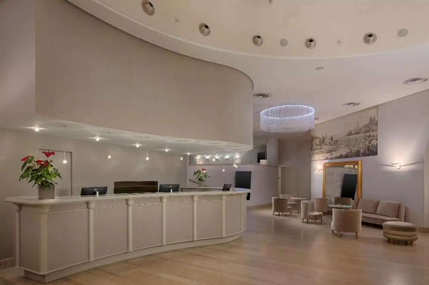 NH Genova Centro Lobby
