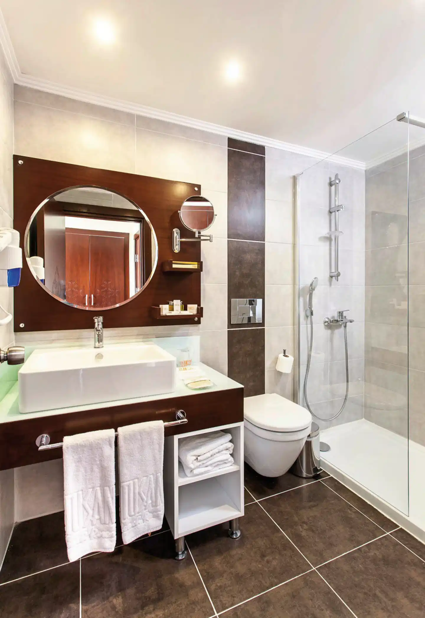 Tusan Beach Resort Badezimmer