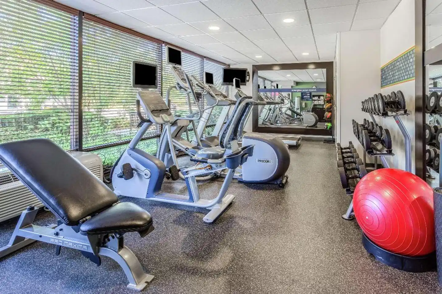 Hampton Inn Harrisburg-East (Hershey Area) Sport und Entertainment