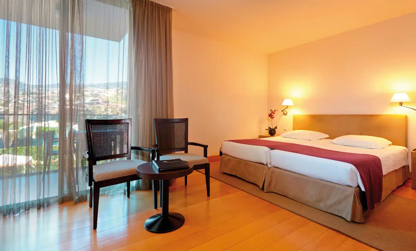 Golden Residence Madeira Hotel Wohnbeispiel