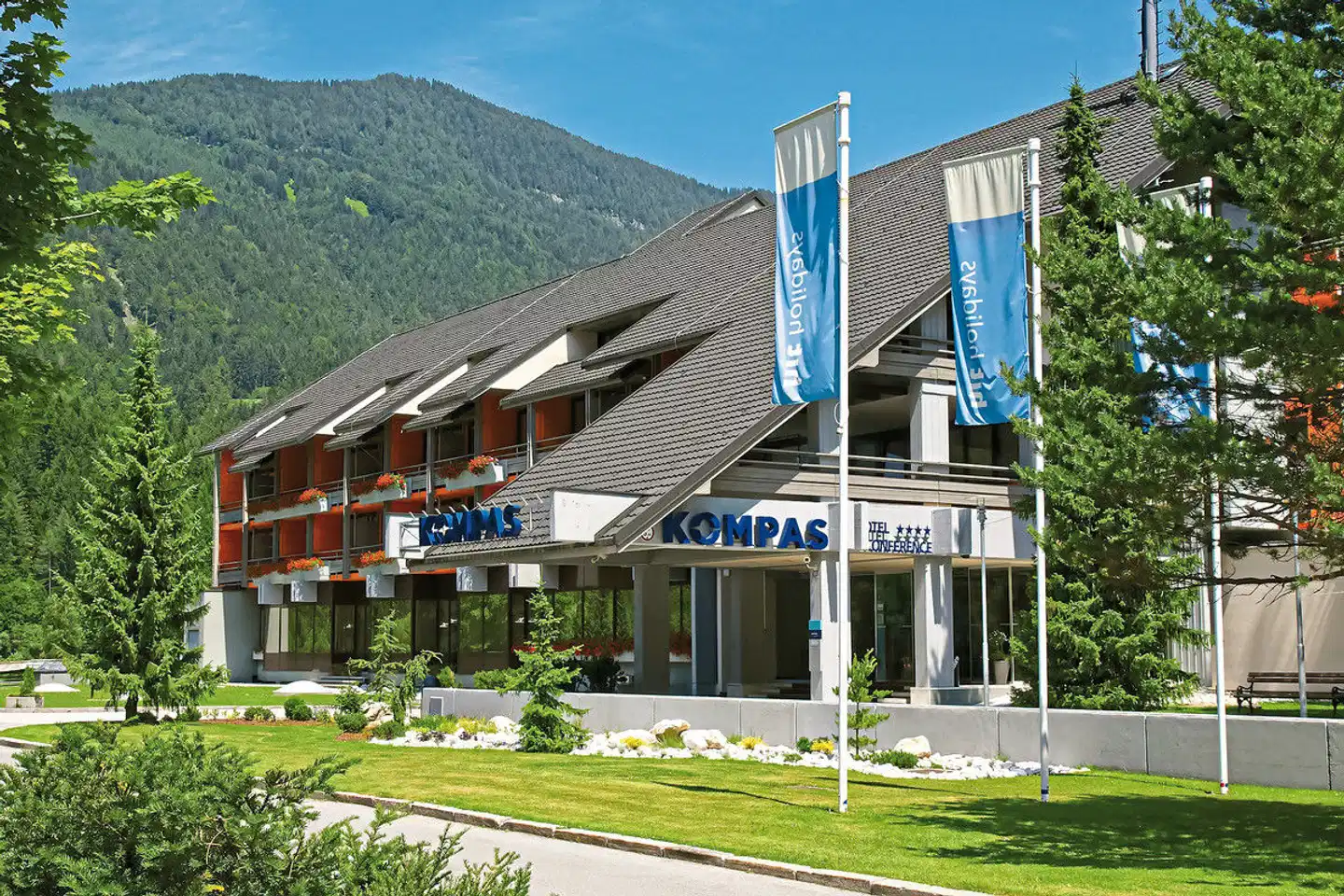 Kompas Aussenansicht