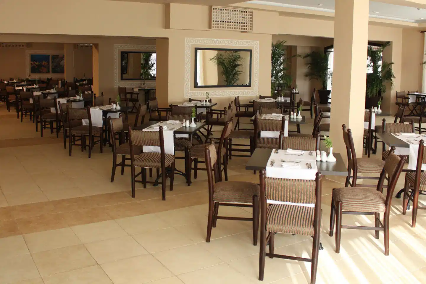 Jaz Neo Naama Bay Restaurant