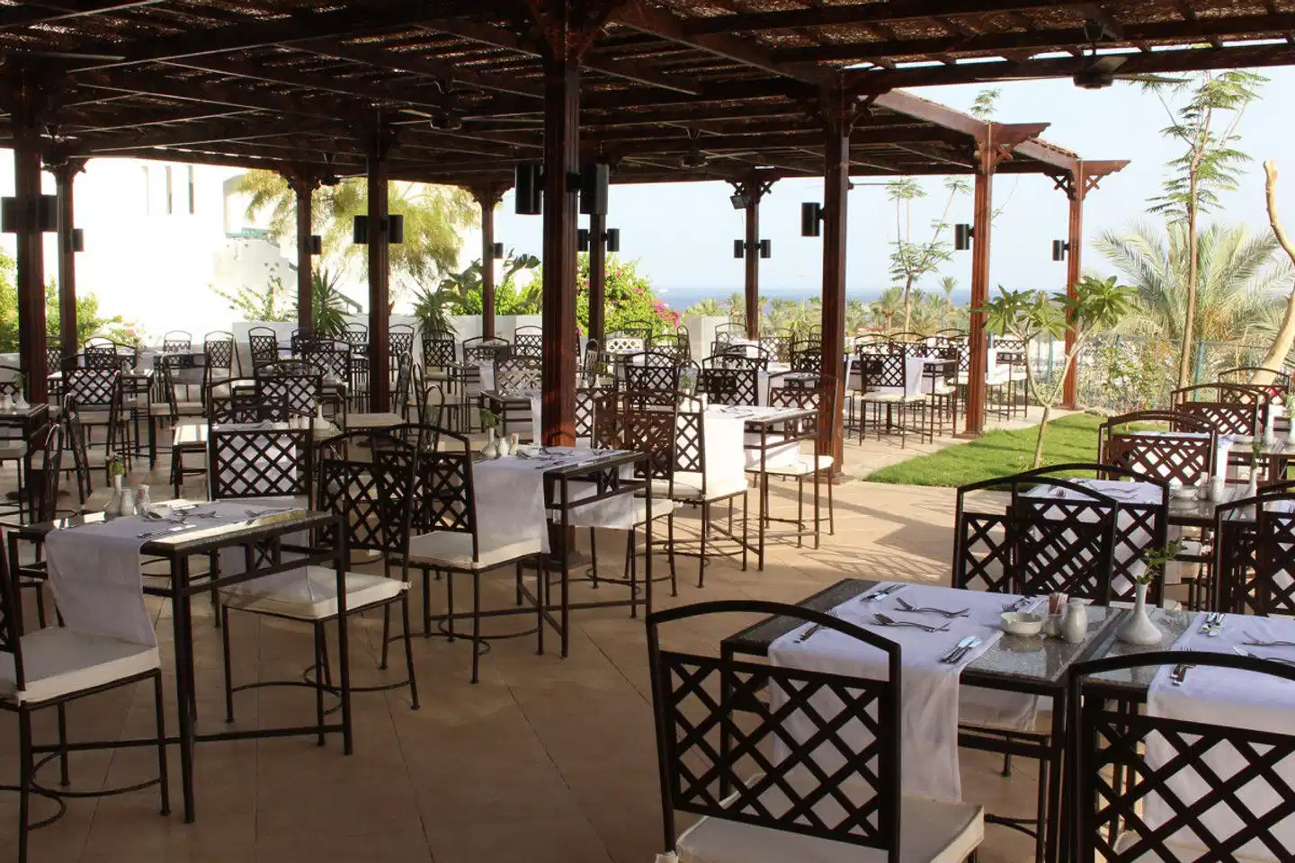 Jaz Neo Naama Bay Terrasse