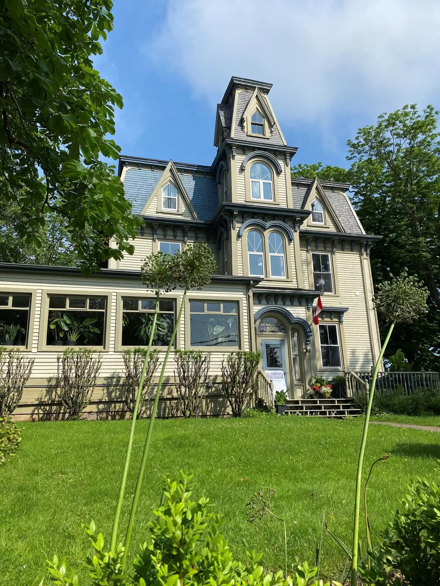 Bluenose Lodge and Victorian Inn Aussenansicht