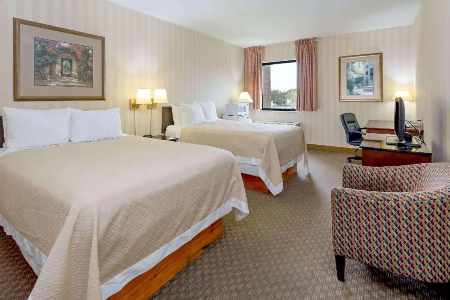 Days Inn & Suites by Wyndham Northwest Indianapolis Wohnbeispiel