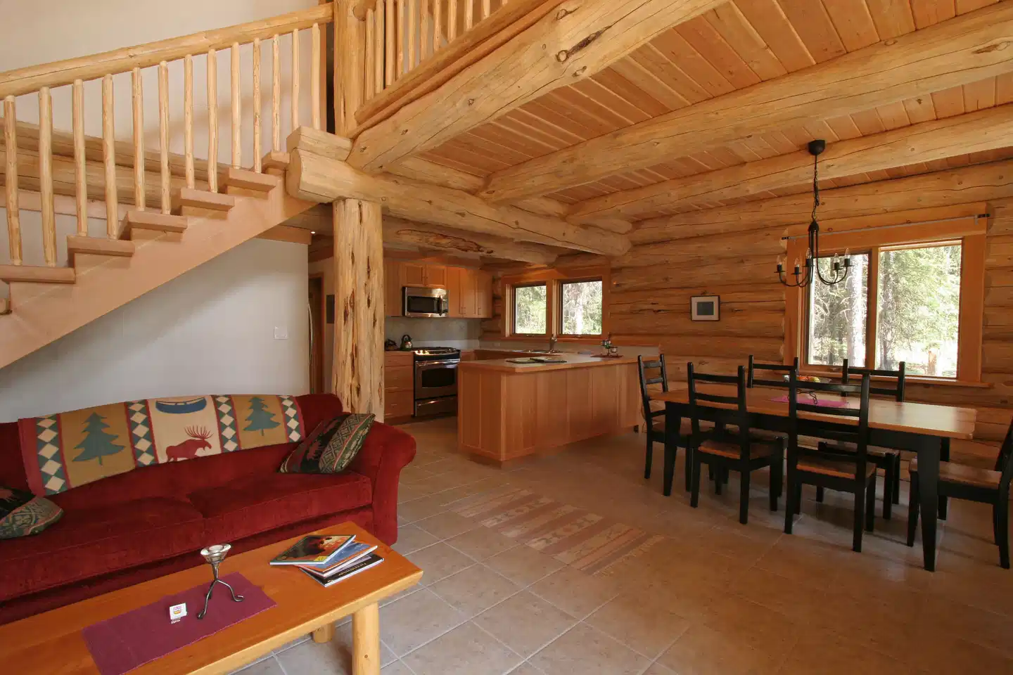 Ten-ee-ah Lodge Bar