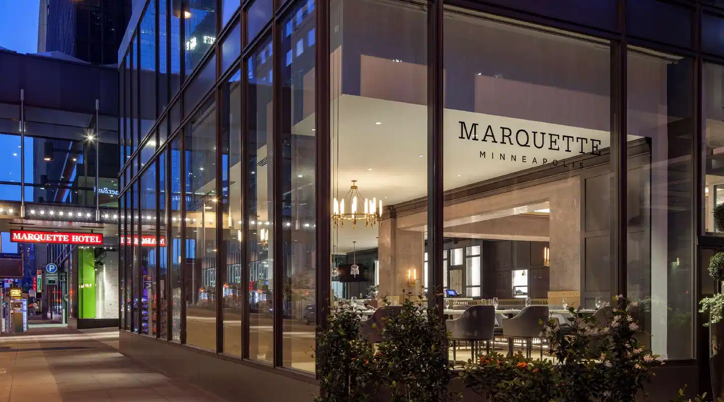 The Marquette Hotel Aussenansicht