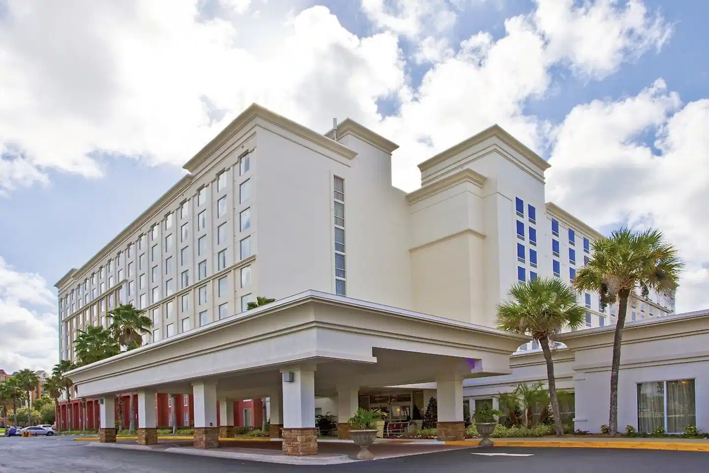 Holiday Inn & Suites Across from Universal Orlando Aussenansicht