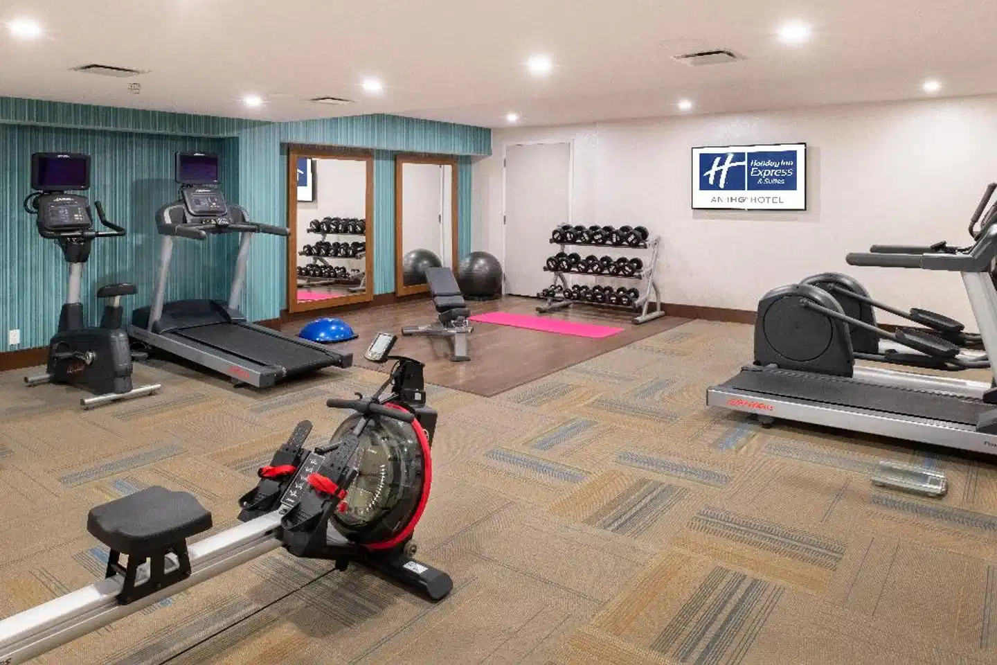 Holiday Inn Express & Suites Halifax - Bedford Sport und Entertainment