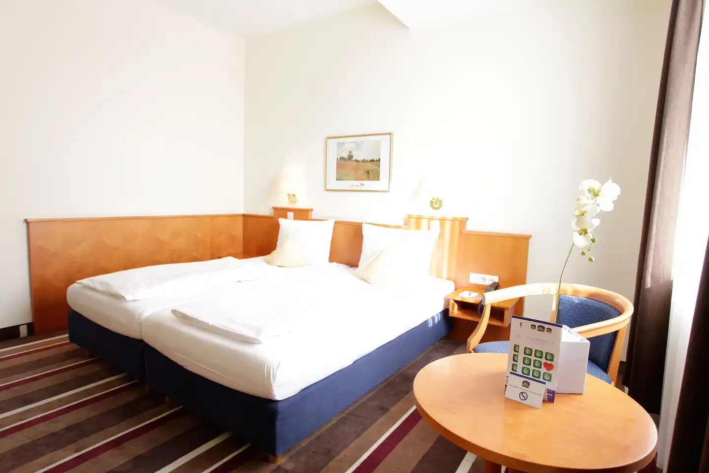 Sure Hotel by Best Western Ambassador Düsseldorf Wohnbeispiel