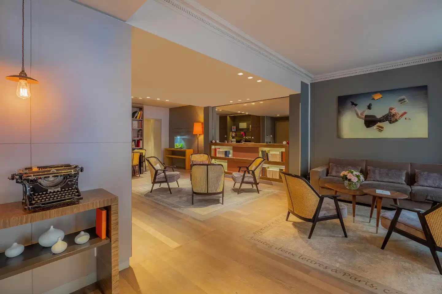 Le Tourville Lobby