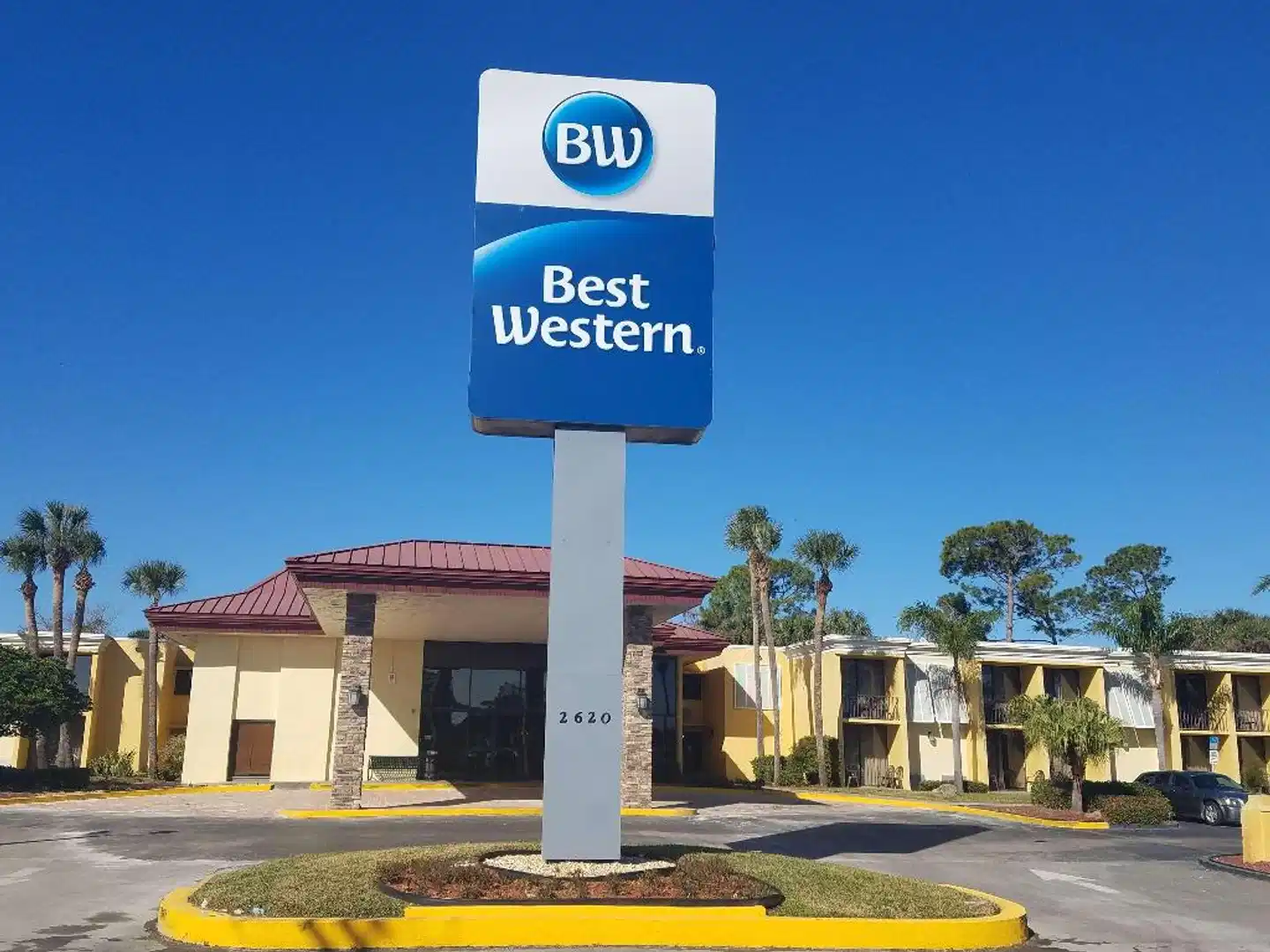 Best Western Plus International Speedway Hotel Aussenansicht