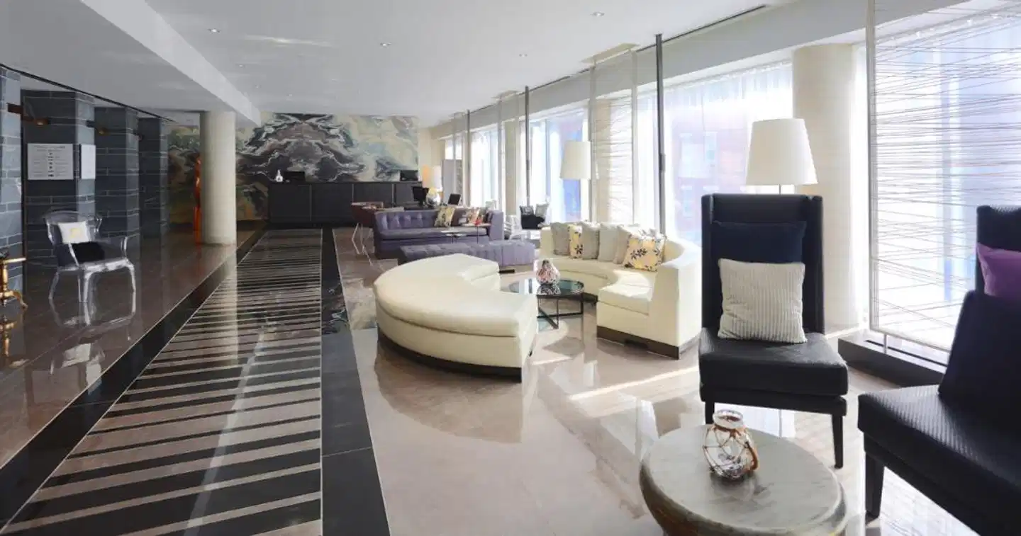 Hotel 10 Badezimmer