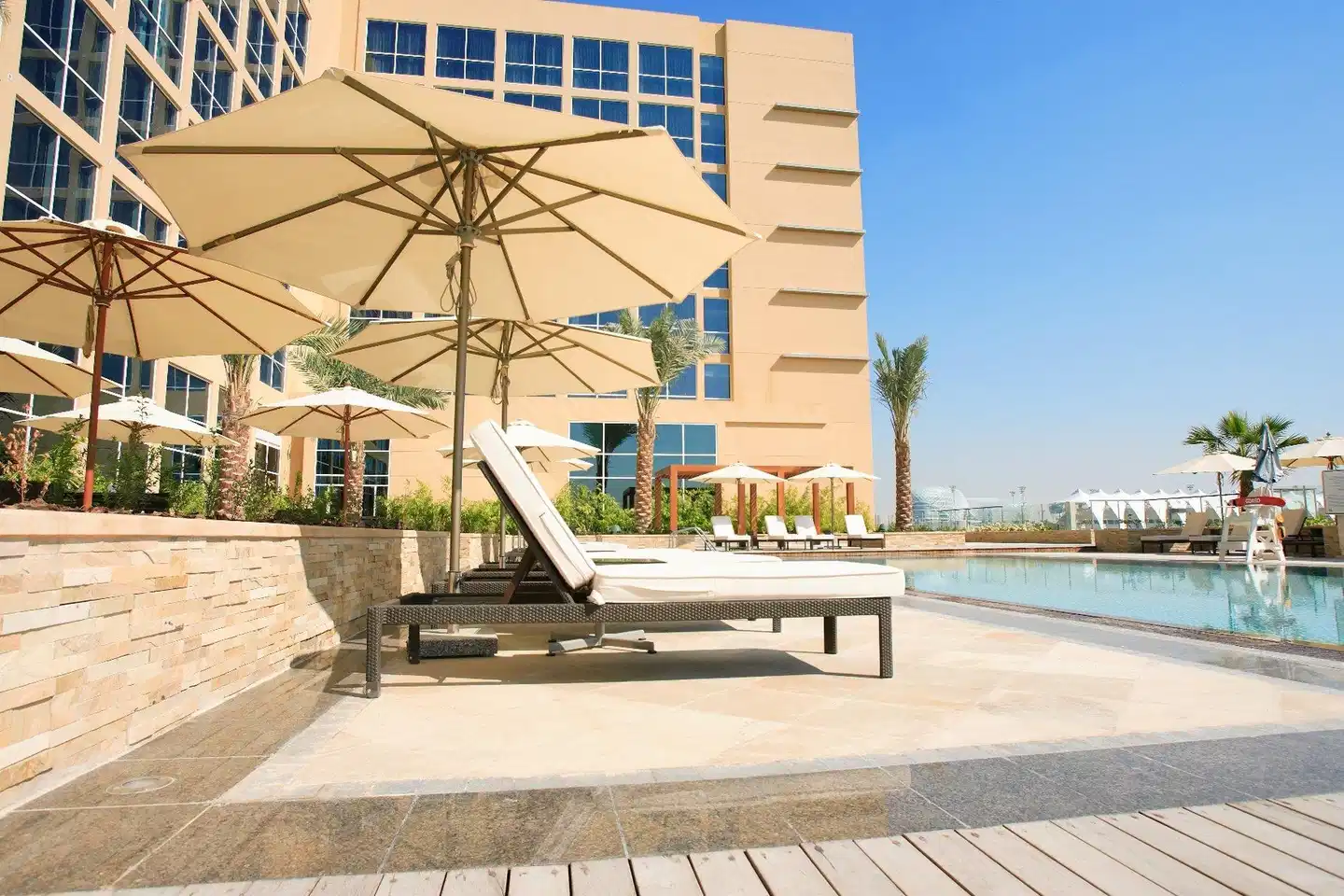 Yas Plaza Circuit Terrasse
