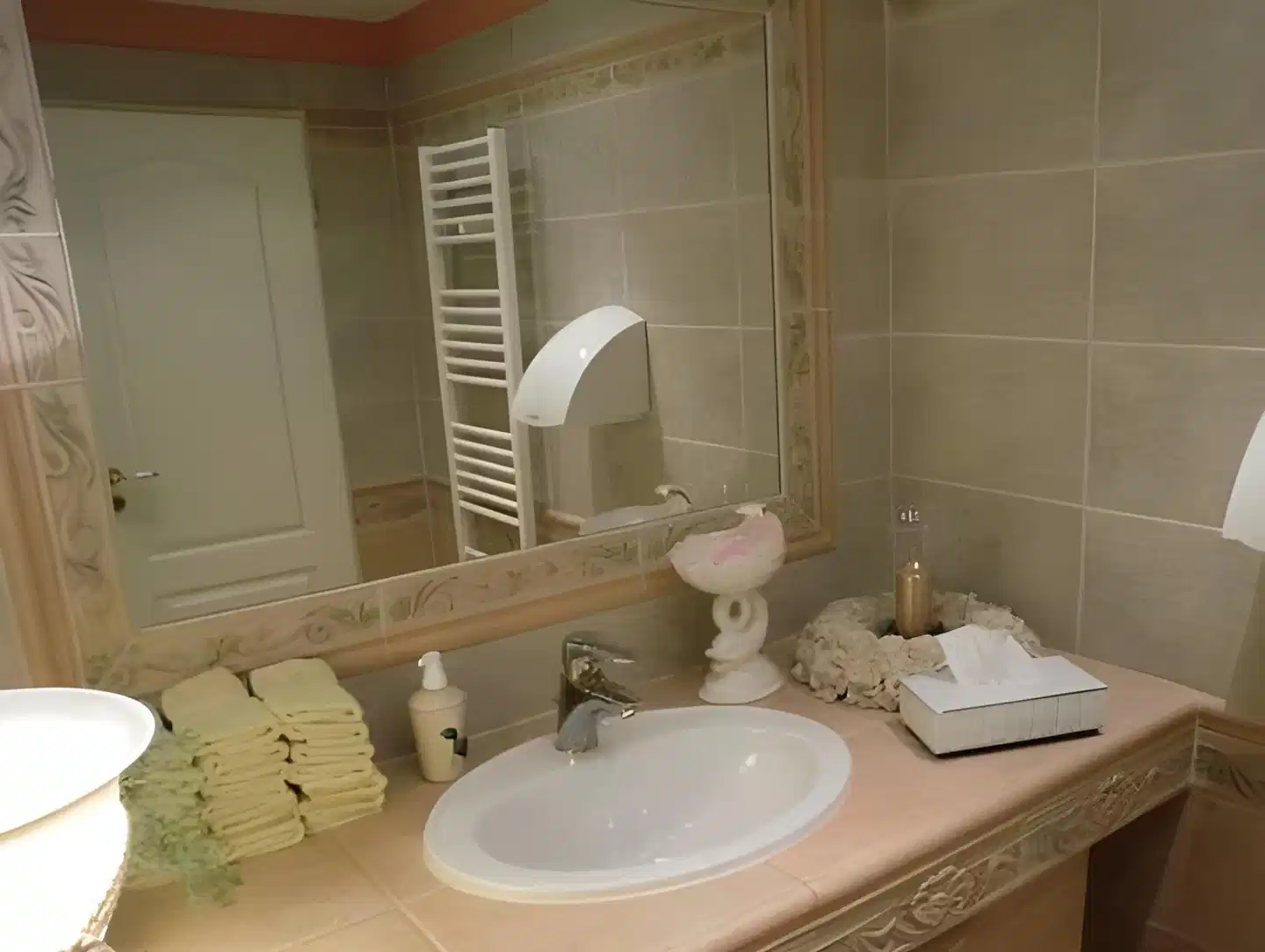 Hotel-Restaurant Dombäcker Badezimmer
