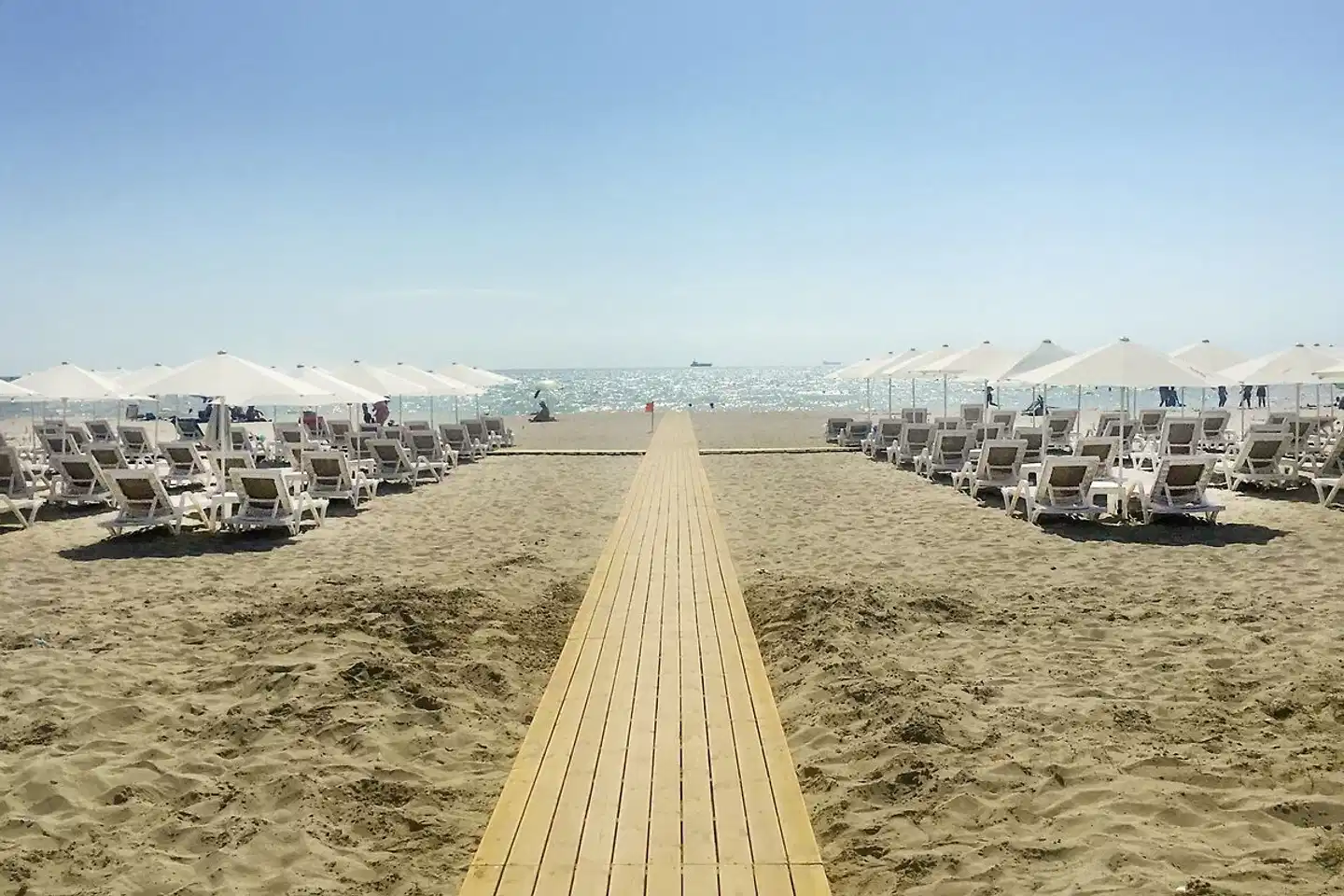 Grand Blue Fafa Resort Strand