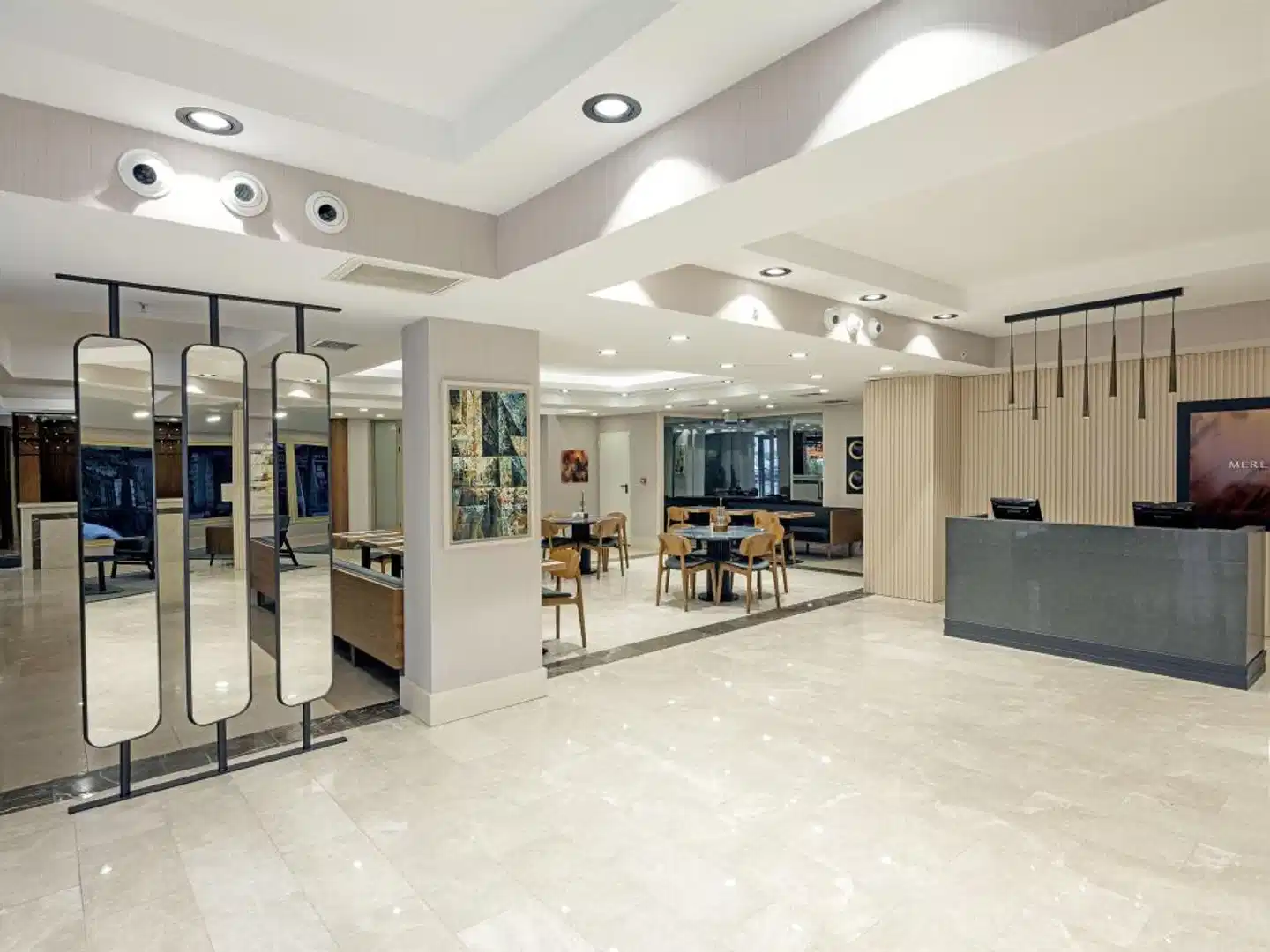 Merlin Hotel Istanbul Lobby