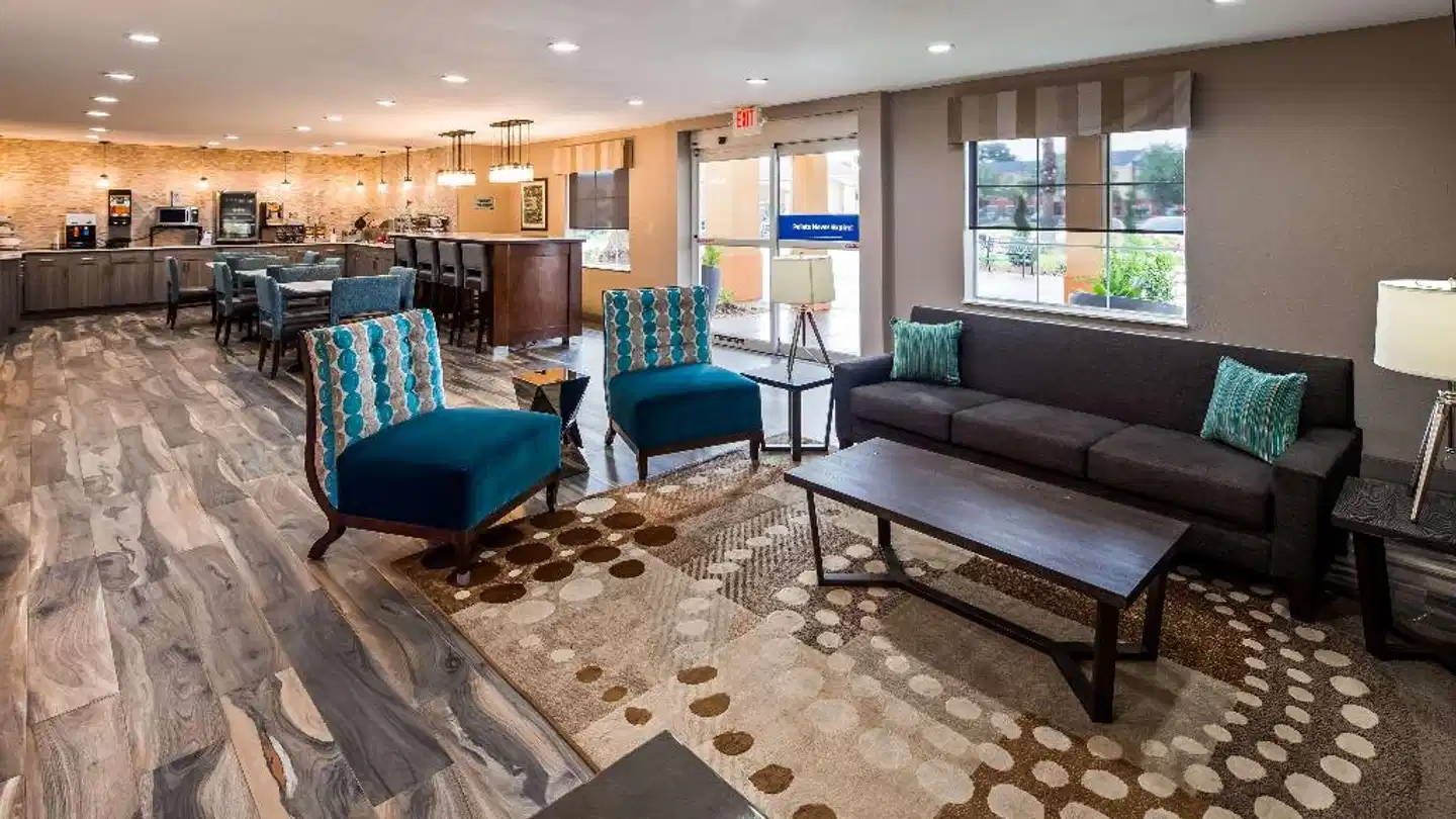 Best Western Lafayette Inn Lobby