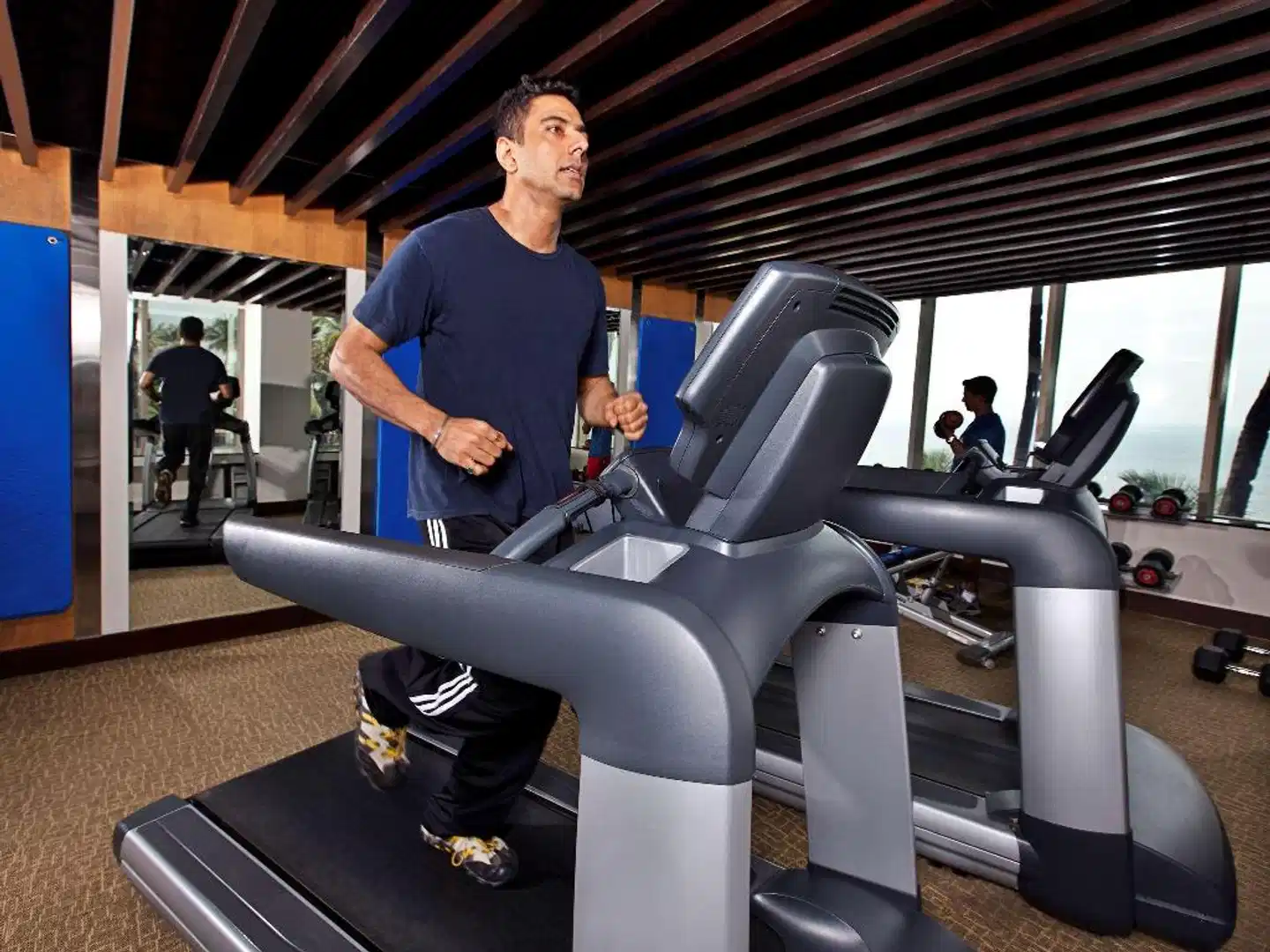 Novotel Mumbai Juhu Beach Hotel Sport und Entertainment