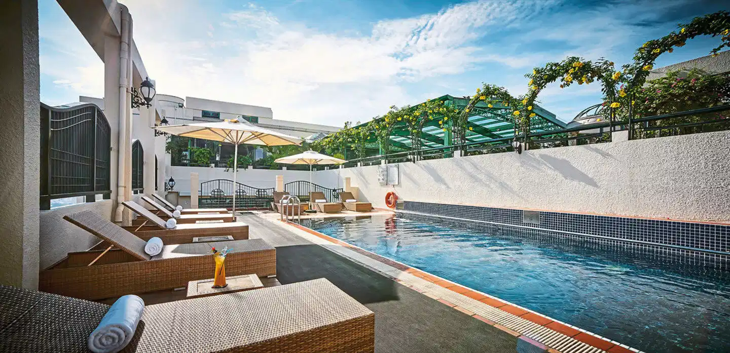 Windsor Plaza Hotel Pool