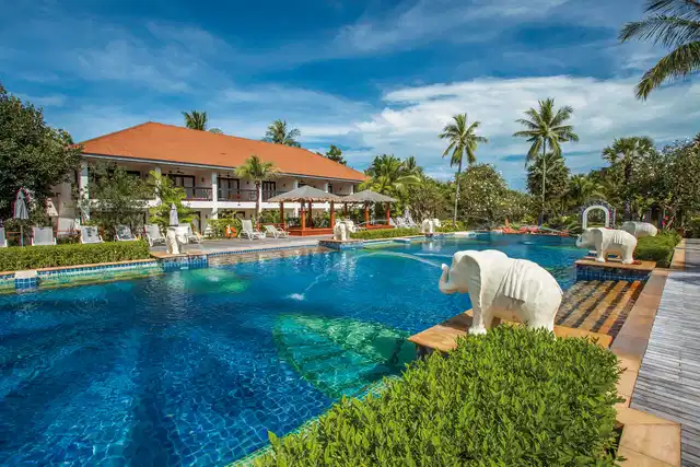 Bandara Spa Resort & Pool Villas, Samui POOL