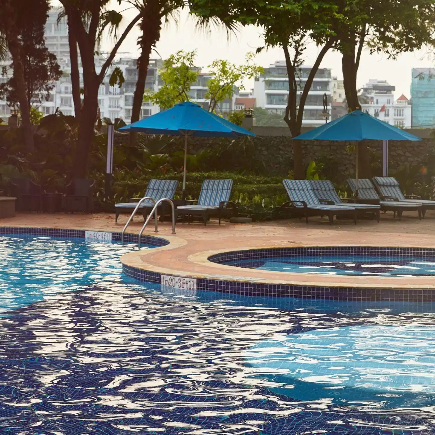 Sheraton Hanoi Pool