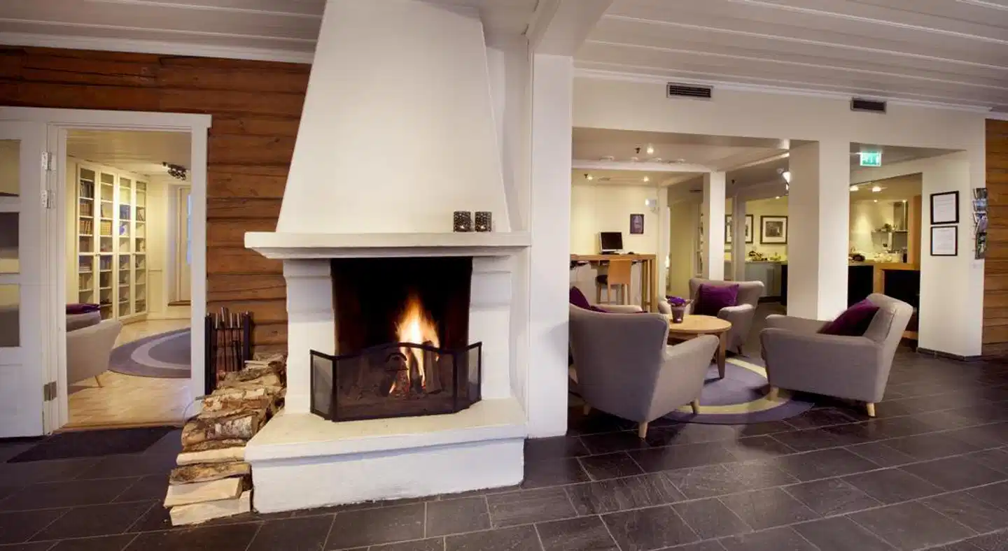Clarion Collection Hotel Hammer Lobby