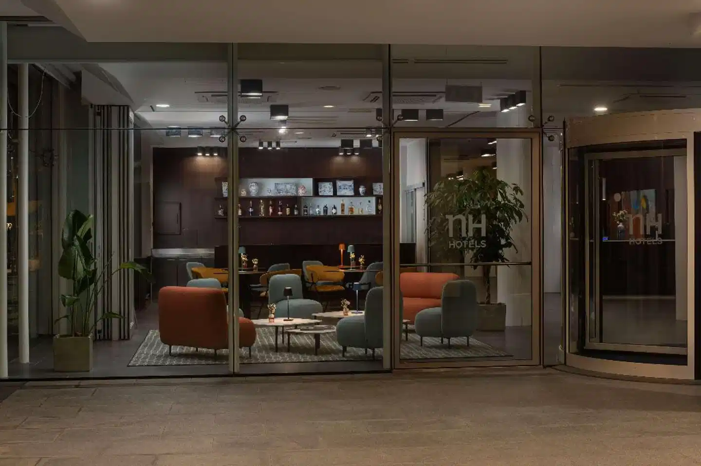 NH Savona Darsena Lobby