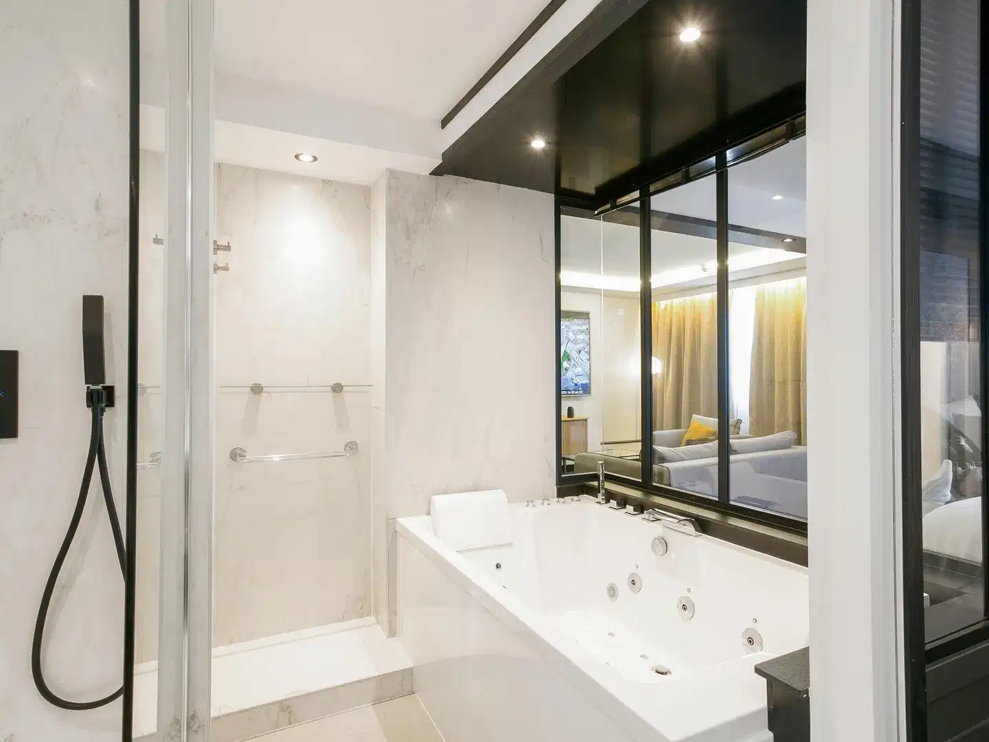 Mercure Bordeaux Aeroport Hotel Badezimmer